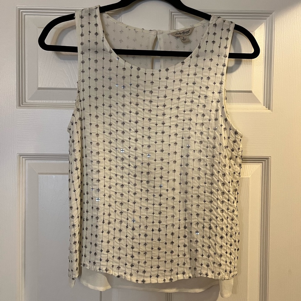 Lucky brand tiered tank with pretty detailing - size S